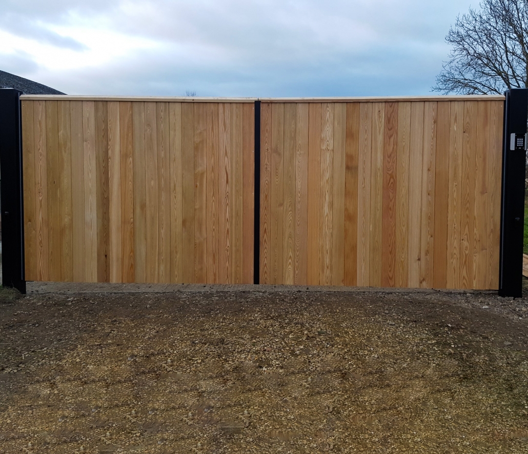 Steel Framed Siberian Larch Gates November 2017 Royston Climate