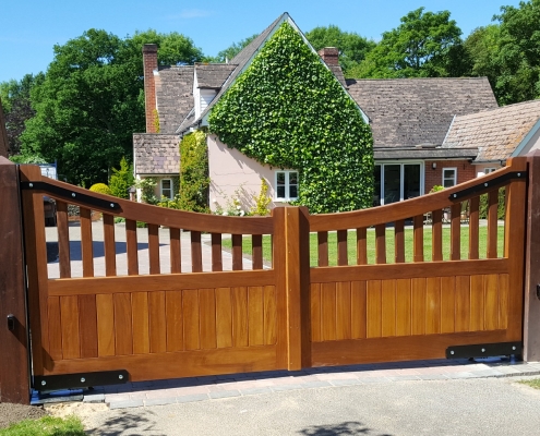 Automatic Gates in Newmarket