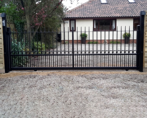 Automatic Newmarket Design Tracked Sliding Gate Bft Ares System with full safety Installed Henham, Essex November 2015