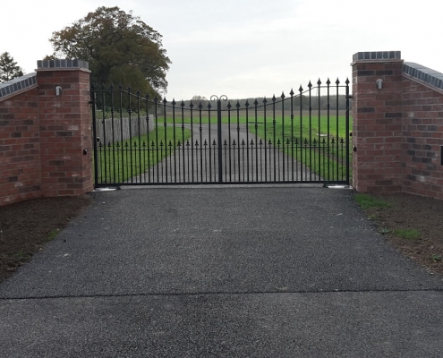 Automatic Walden Arched Design Gates, installed Bury St Edmunds, Cambs
