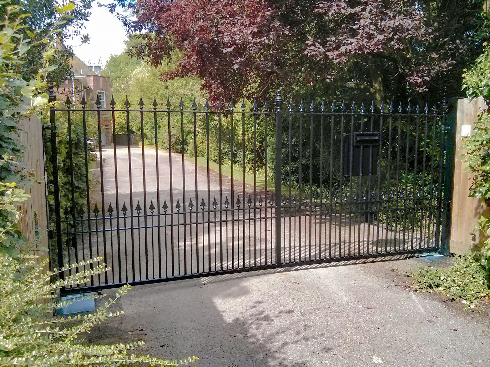 Abington Design Automatic Gates - August 2014 Cambridge