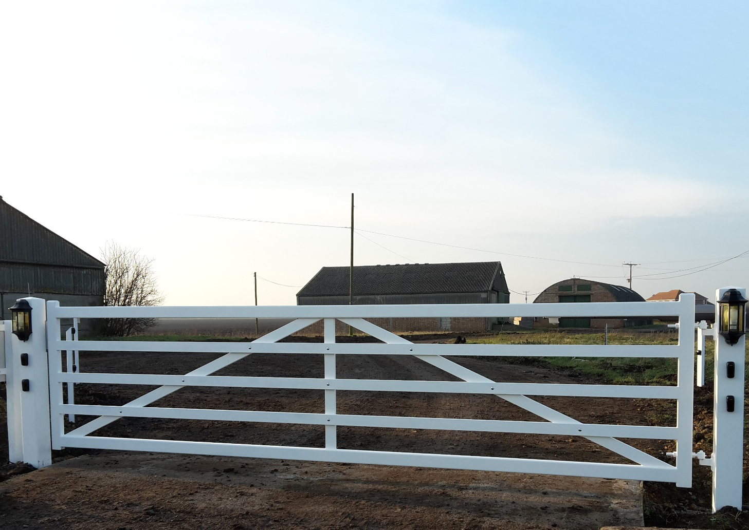 Steel Five Bar Farm Automatic Gate - January 2015 March Cambridgeshire