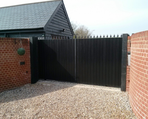 Steel Framed Automatic Sliding Gate - March 2014 Shudy Camps