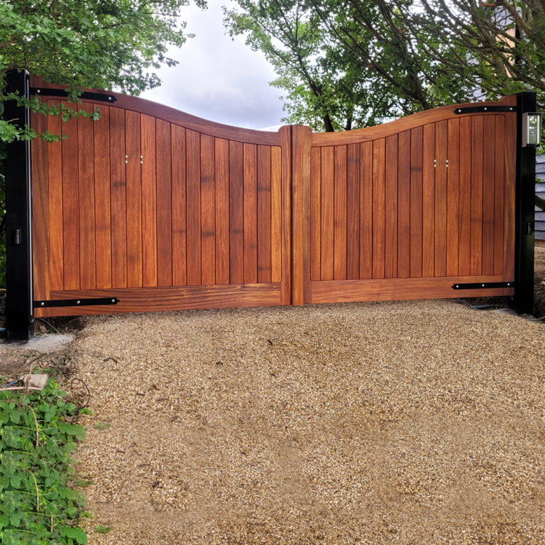 Southwold Design Automatic Gates - August 2023 - Duddenhoe End ...